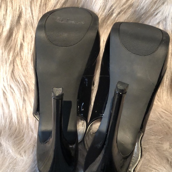 Heels - Picture 7 of 10